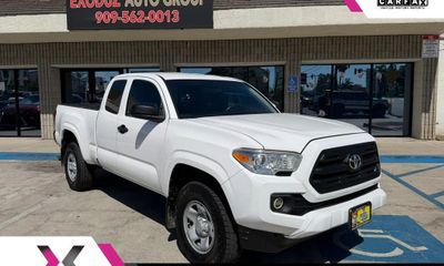 2017 Toyota Tacoma SR SR5