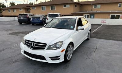 2014 Mercedes-Benz C-Class C250
