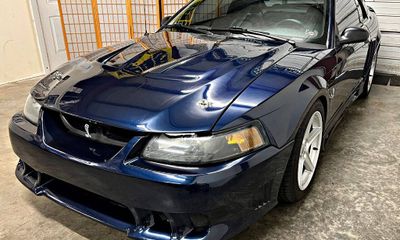 2001 Ford Mustang Cobra