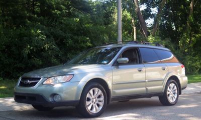 2009 Subaru Outback 25i Limited