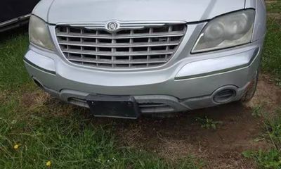 2005 Chrysler Pacifica Touring