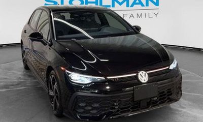 2026 Volkswagen Golf GTI SE