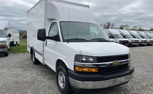 2024 Chevrolet Express 3500 Cutaway