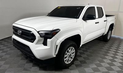 2025 Toyota Tacoma SR