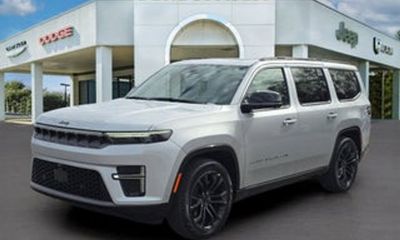 2026 Jeep Grand Wagoneer Summit