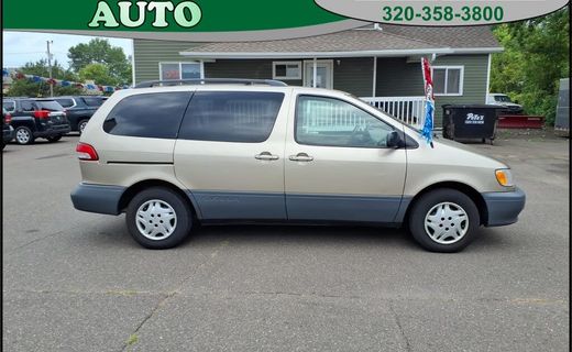 2002 Toyota Sienna CE