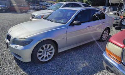 2006 BMW 330XI XI