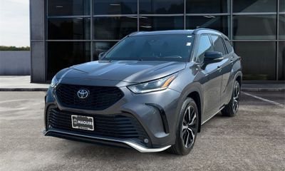 2022 Toyota Highlander XSE