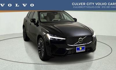 2026 Volvo XC60 Ultra Dark