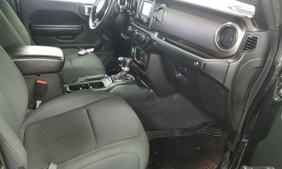 2021 Jeep Gladiator Sport