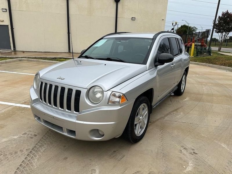 2010 Jeep Compass — a typically priced live listing