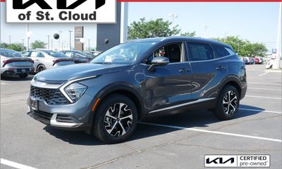 2024 Kia Sportage EX