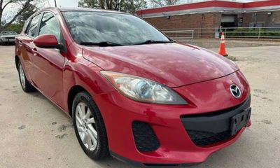 2013 Mazda MAZDA3 Touring GS