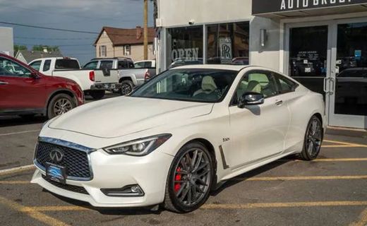 2019 Infiniti Q60 RED Sport 400