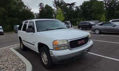 2001 GMC Yukon Denali