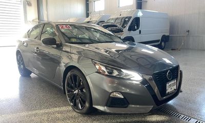 2020 Nissan Altima SR