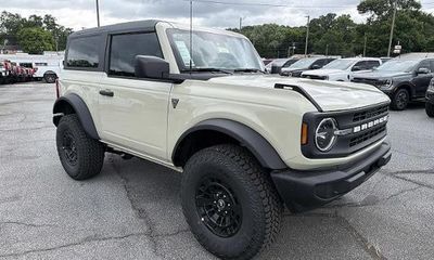 2026 Ford Bronco Base