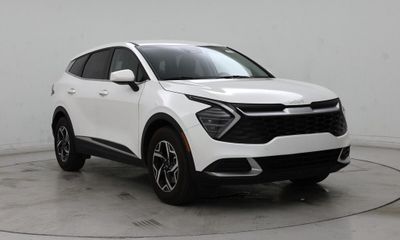 2025 Kia Sportage LX