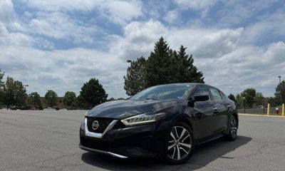 2019 Nissan Maxima S