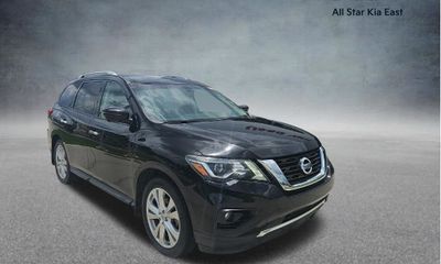 2018 Nissan Pathfinder S