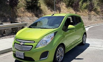 2015 Chevrolet Spark 2LT