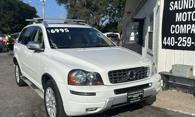 2014 Volvo XC90 32