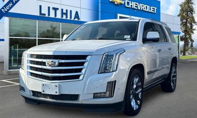 2020 Cadillac Escalade Premium Luxury
