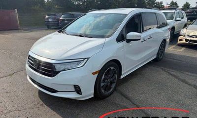 2022 Honda Odyssey Elite