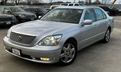 2004 Lexus LS 430