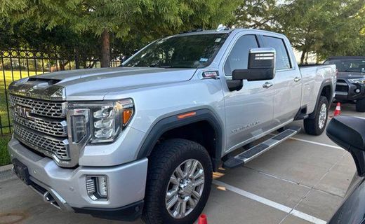 2020 GMC Sierra Denali