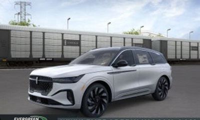2026 Lincoln Nautilus BLK Label