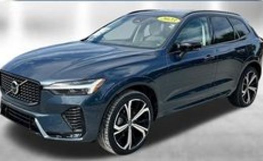 2023 Volvo XC60 Ultimate Dark