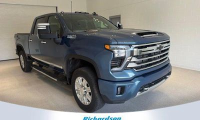 2025 Chevrolet Silverado HD High Country