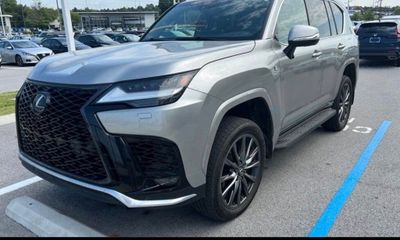 2024 Lexus LX 600 F Sport