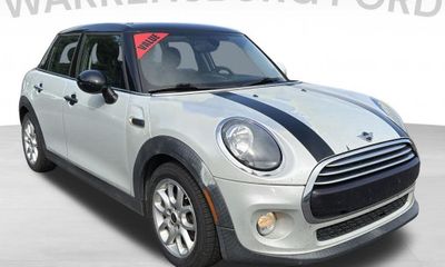 2019 Mini Hardtop Hatchback