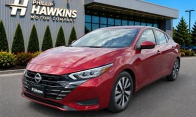 2025 Nissan Versa SV