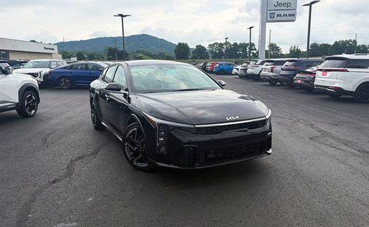 2026 Kia K4