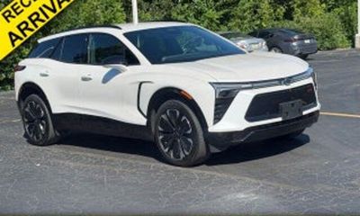 2025 Chevrolet Blazer RS