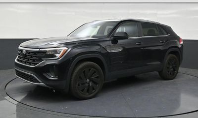 2024 Volkswagen Atlas Cross Sport SE W Technology