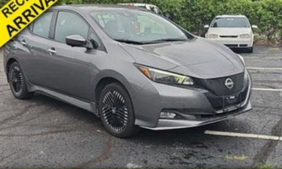 2024 Nissan Leaf SV