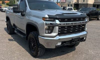 2023 Chevrolet Silverado HD LT