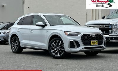2023 Audi Q5 S Line Quattro