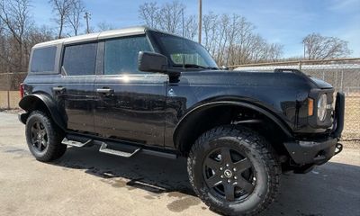 2024 Ford Bronco Black Diamond
