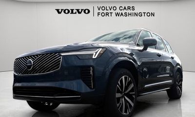 2026 Volvo XC90 Core