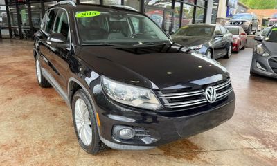2016 Volkswagen Tiguan S R Line