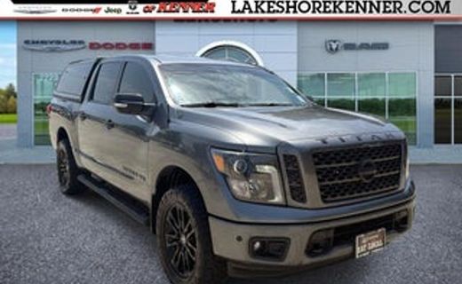 2017 Nissan Titan SV