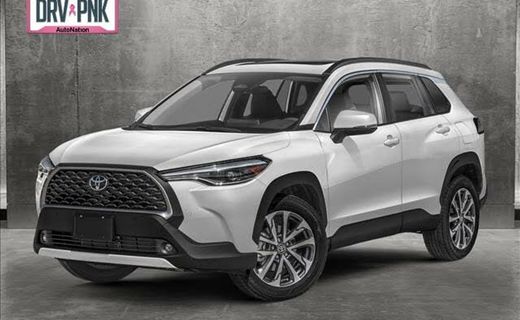 2024 Toyota Corolla Cross XLE