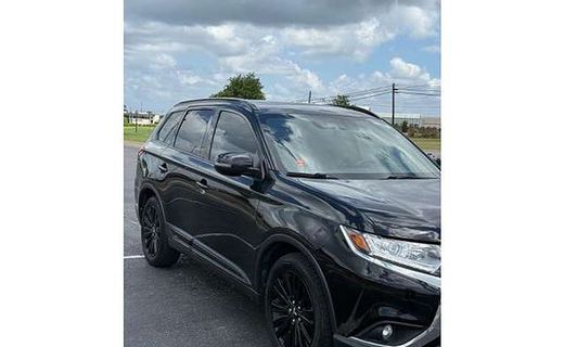 2020 Mitsubishi Outlander SE