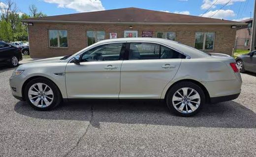 2010 Ford Taurus Limited
