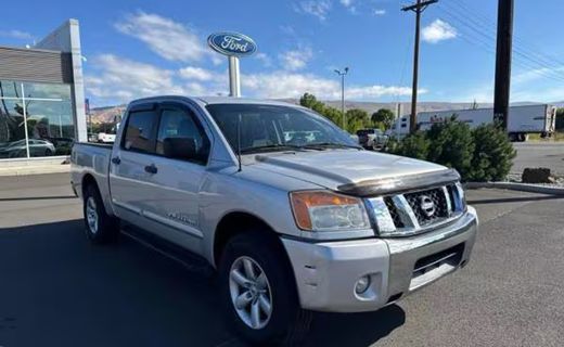 2010 Nissan Titan